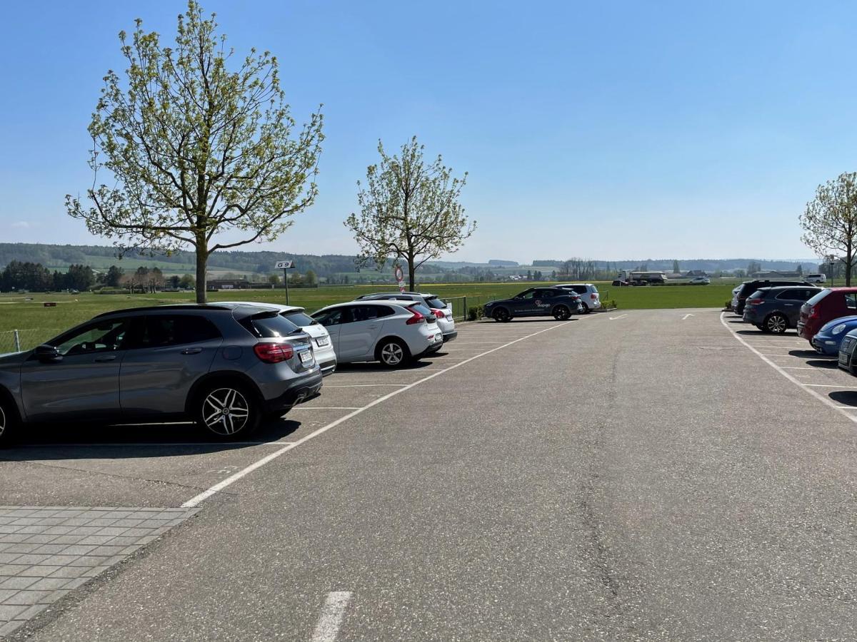 Airporthotel Grenchen Exterior foto