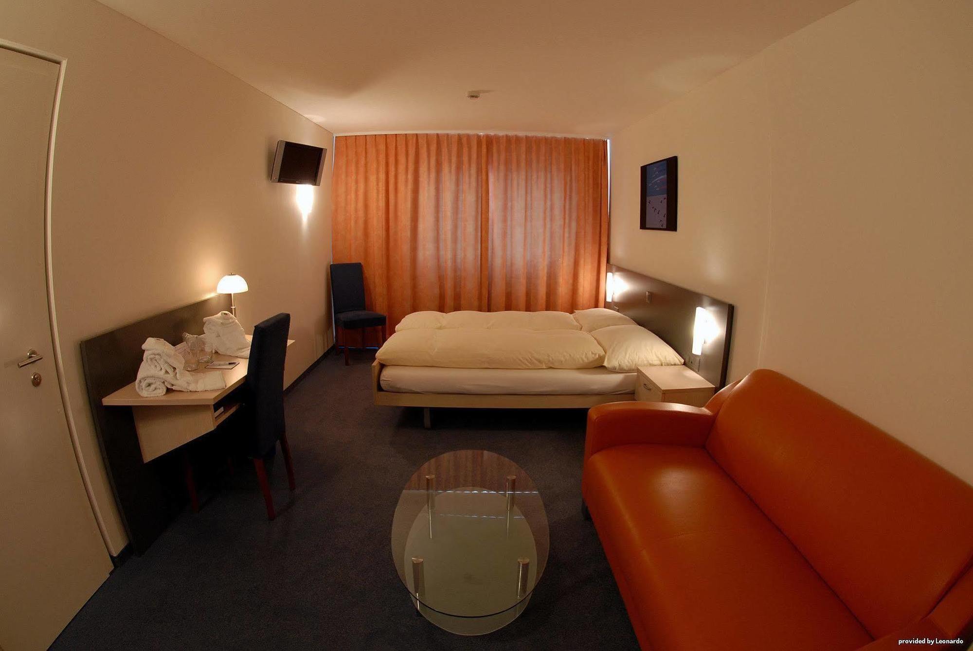 Airporthotel Grenchen Exterior foto